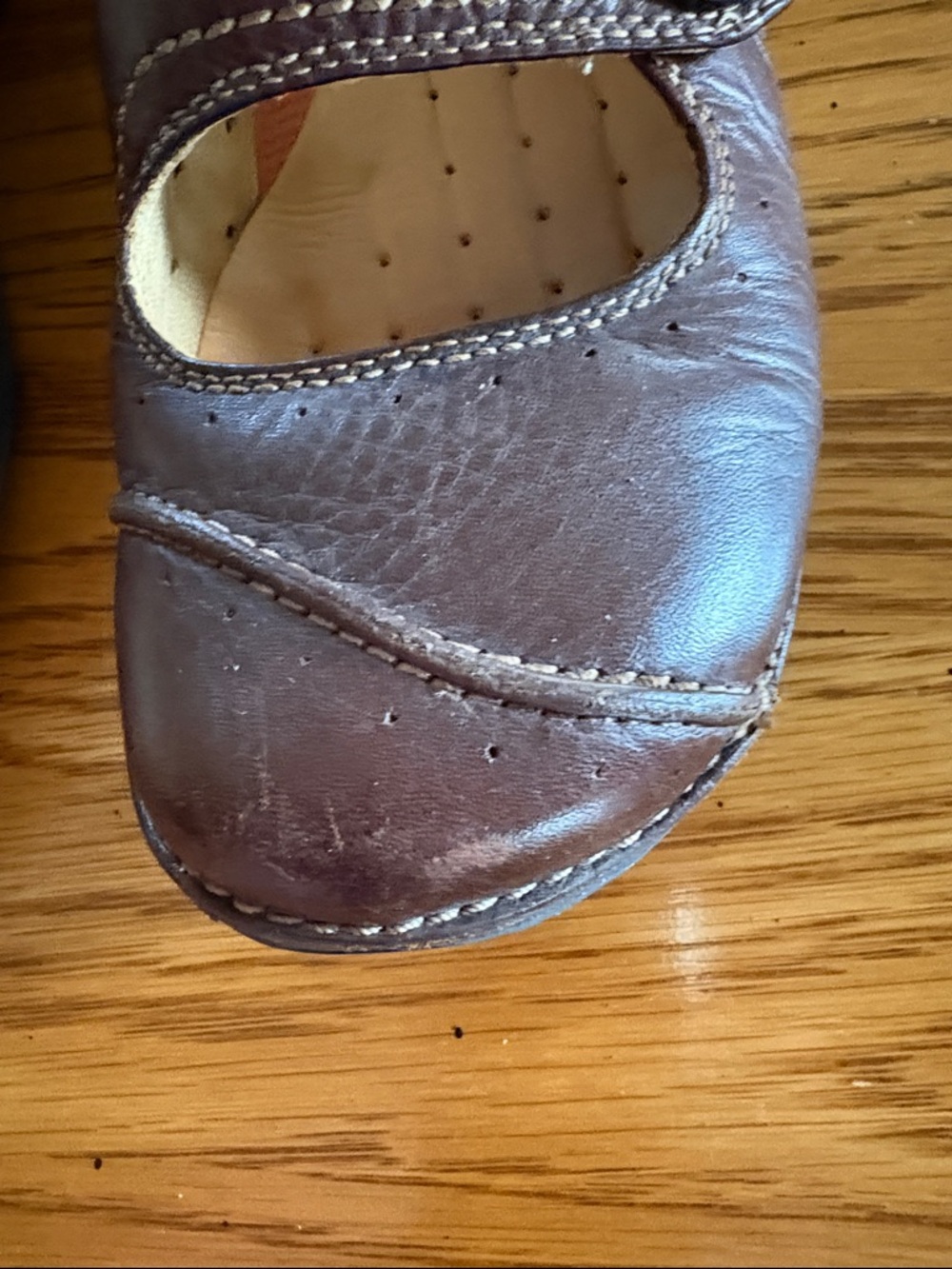 Clarks Brown Leather Mary Jane Flats with Button Strap - Picture 7 of 8